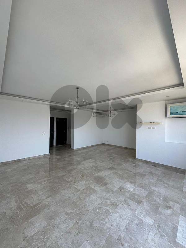Apartment for rent in Ra's Al Naba'a • شقة للإيجار في رأس النبع