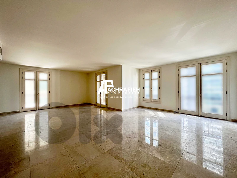 Apartment For Sale In Downtown - شقة للبيع في وسط بيروت
