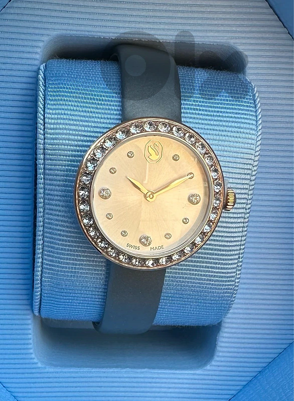 Swarovski Matrix tennis watch 5710105 with guarantee.