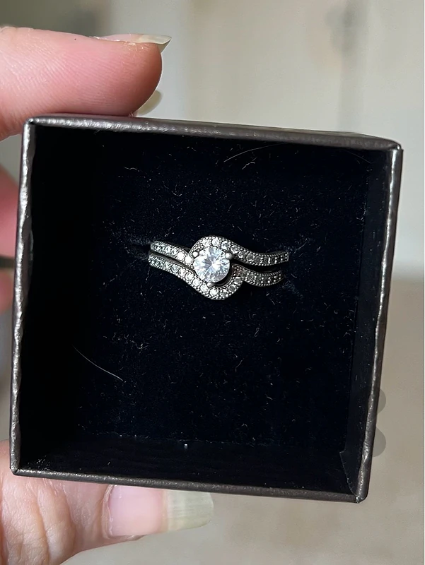 Diamond ring vintage