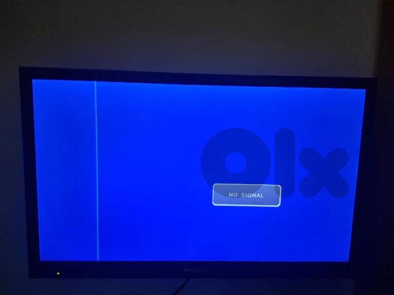 used hyundai TV with small green line