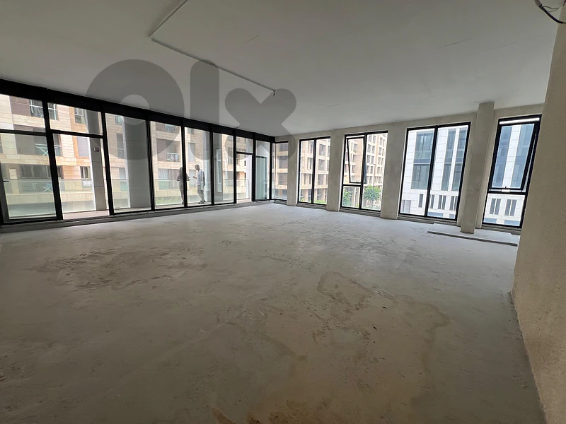 PRIME OFFICE FOR SALE | 182 SQM in Dbayeh Waterfront ($4,000/SQM)