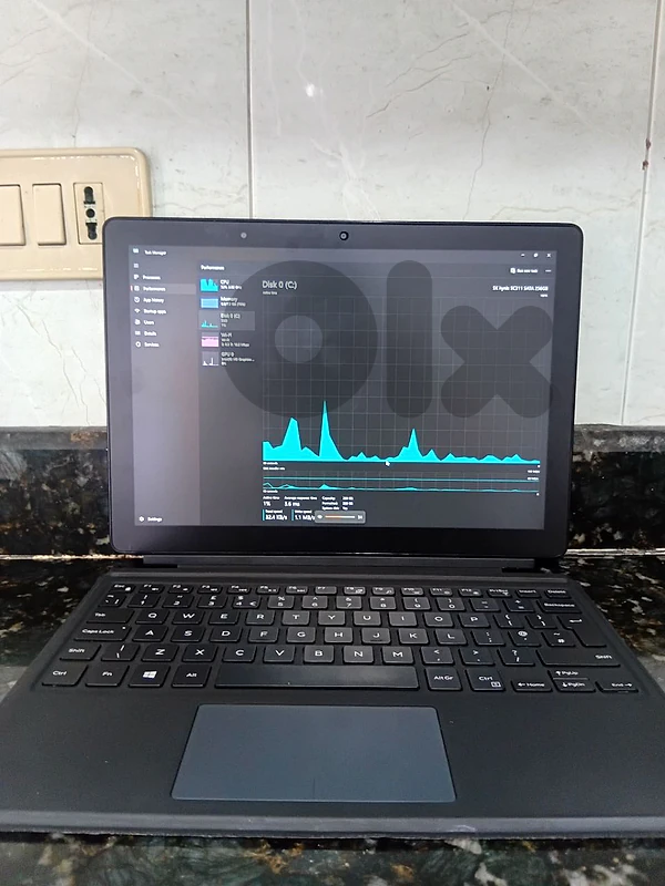 laptop-tablet hybrid