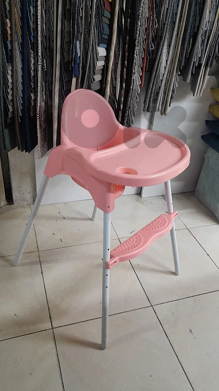 highchair