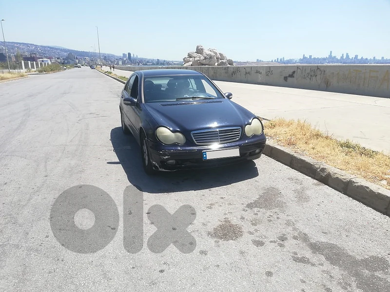 Mercedes C240 Elegance with a 5 digit License Plate (type A)