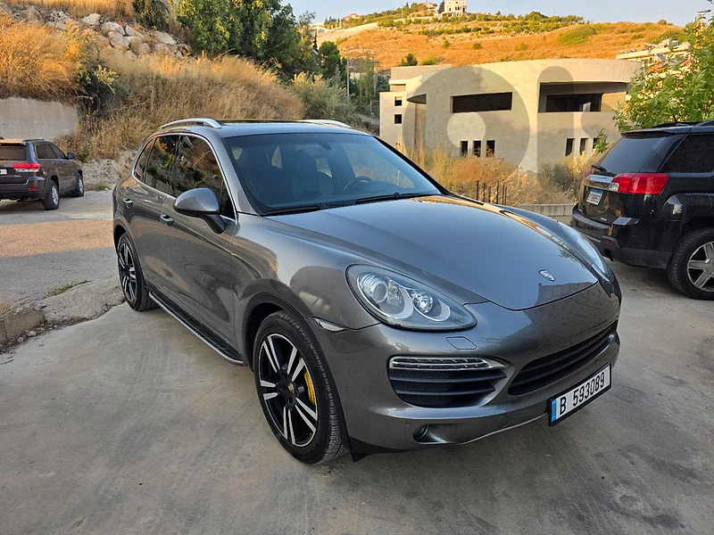 Porsche Cayenne 2012 cayenne s
