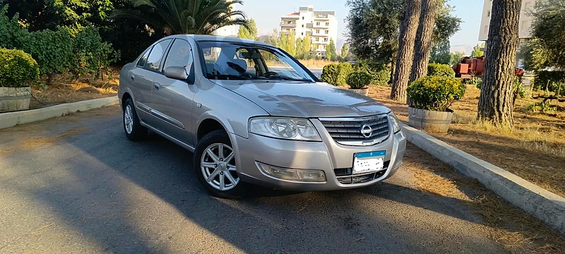 Nissan Sunny 2011