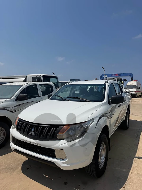 Mitsubishi L200	2016