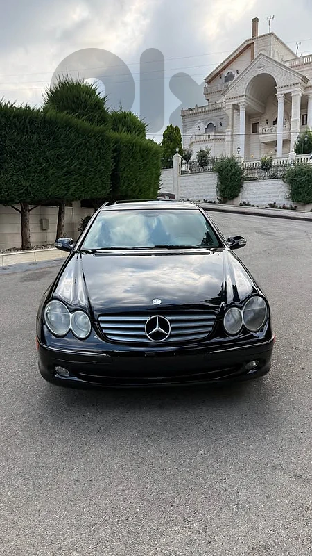 Mercedes-Benz CLK320  2003
