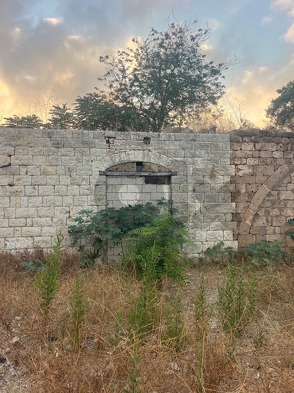 حجار عقد منزل للبيع