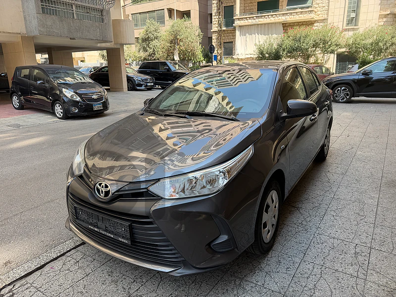 Toyota Yaris Sedan 2023