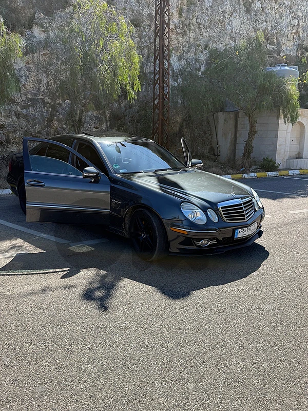 Mercedes-Benz E-Class 2004