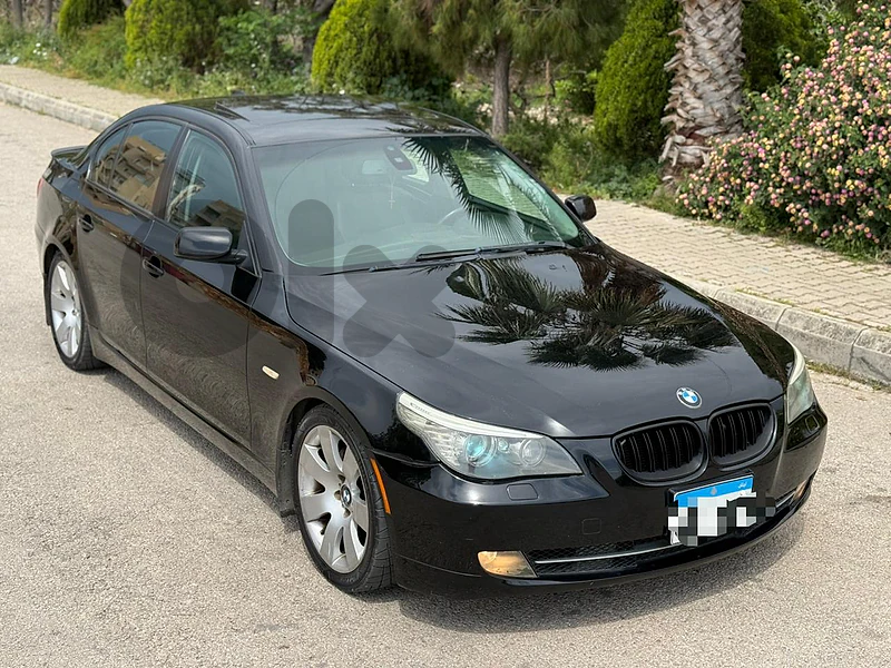 BMW 5-Series 2010 BMW 528
