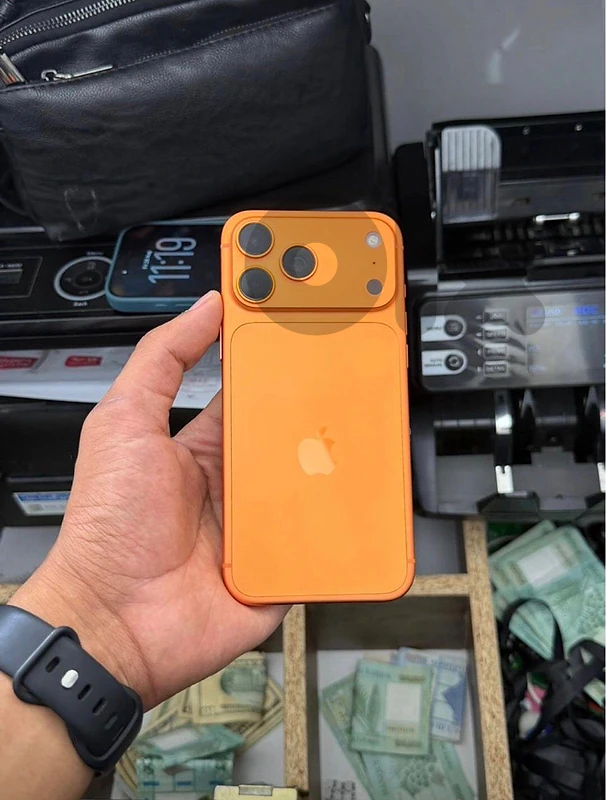 17 pro max esim 256gb 1320$🔥