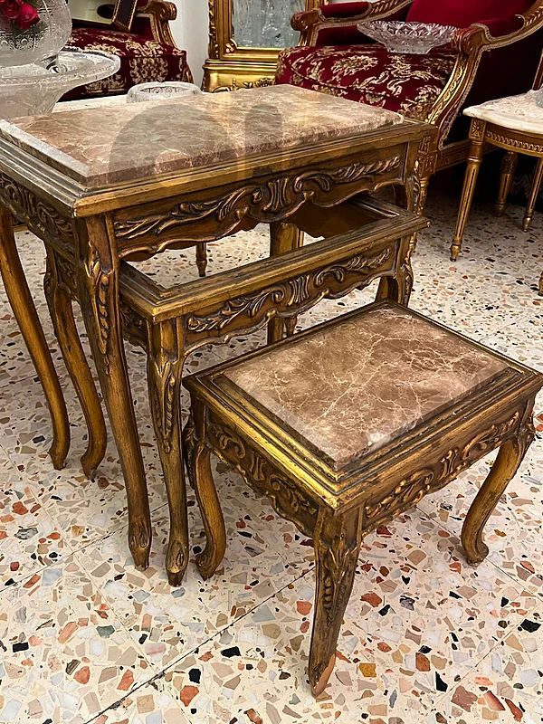 طاولات رخام