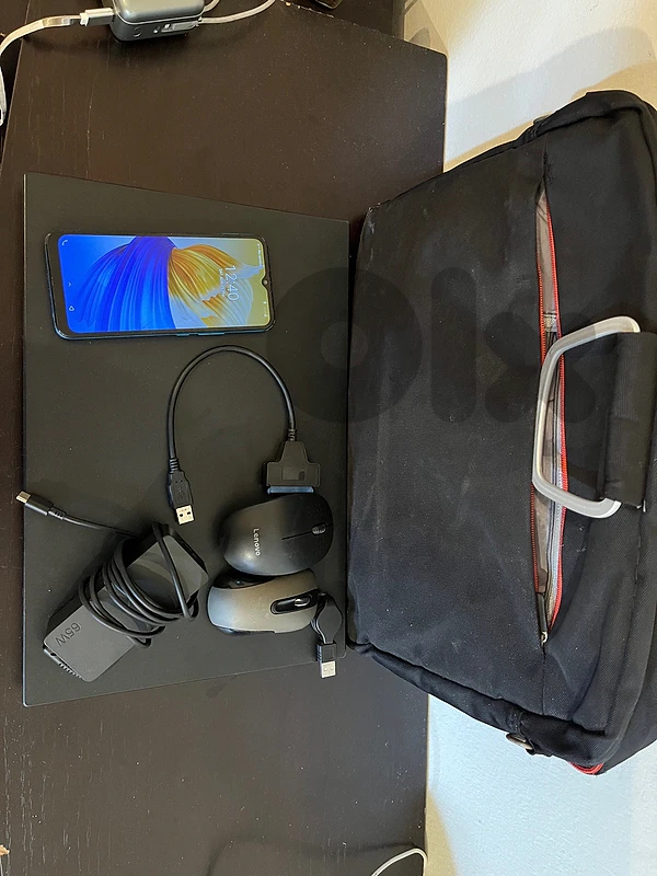 laptop lenovo and infinix phone