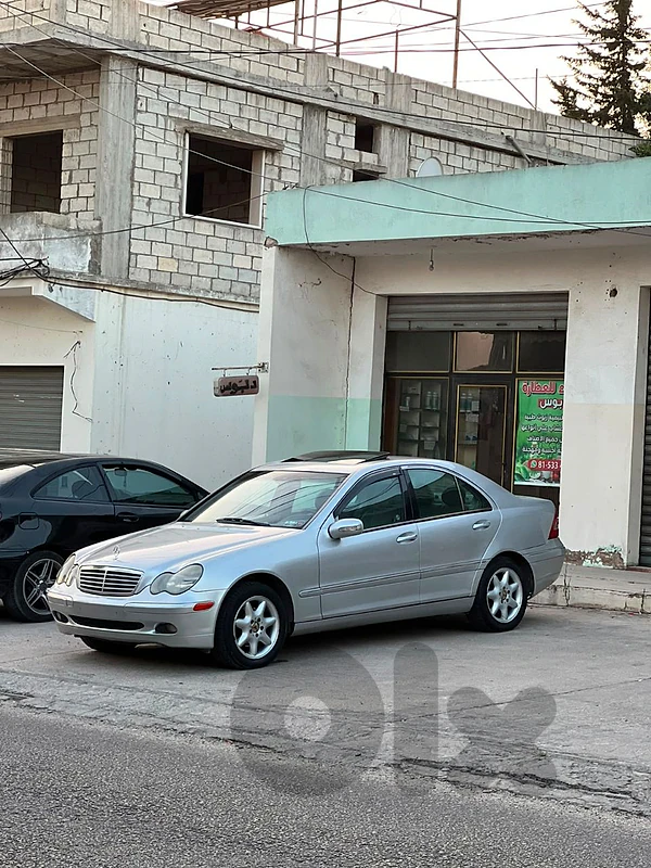 Mercedes-Benz C-Class 1900 2001