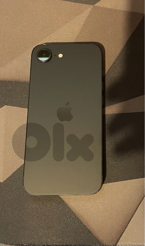 Apple iPhone 16e