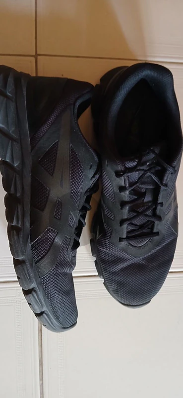 asics quantum 90