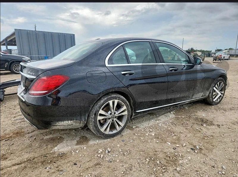 Mercedes-Benz C 300 4Matic 2019 | Clean Carfax