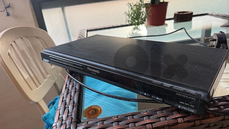 مشغّل أقراص DVD من Panasonic