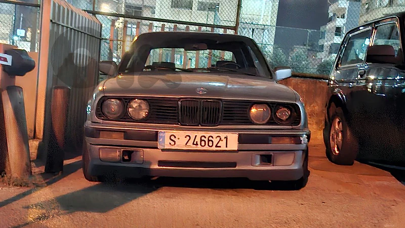 BMW 3-Series 1988 e 30