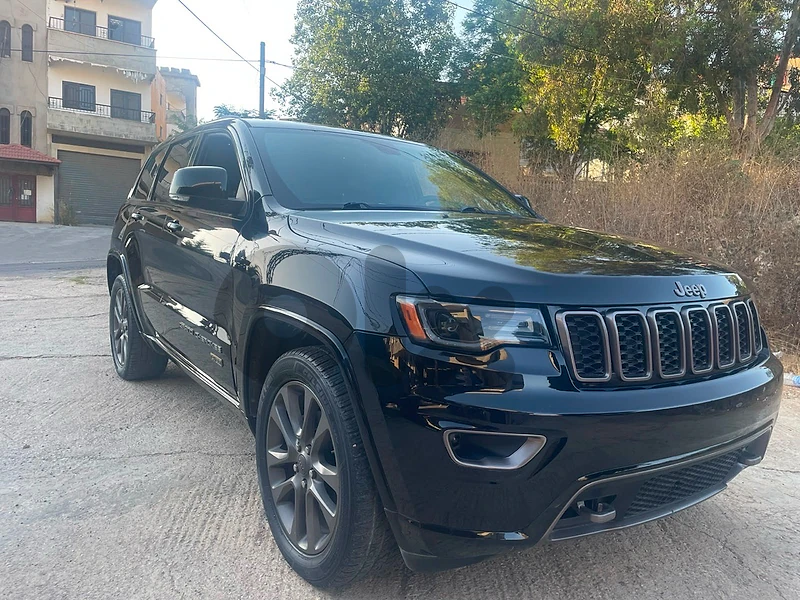 Jeep Cherokee 2017 1941 universty
