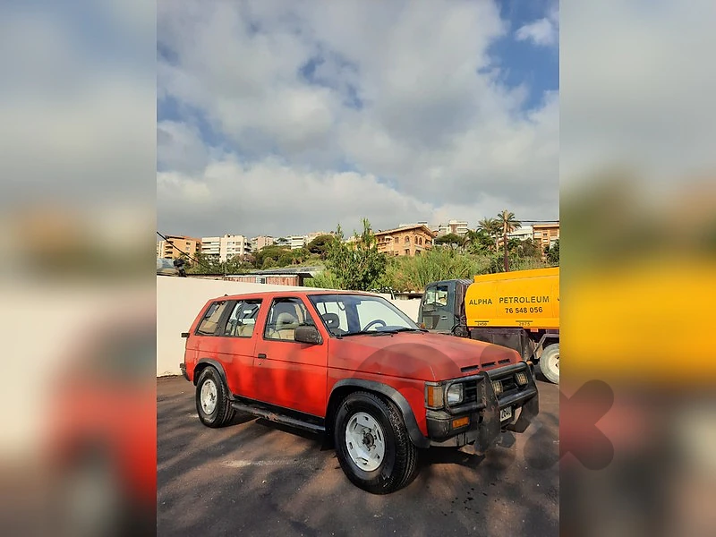 NISSAN PATHFINDER 1991 SE