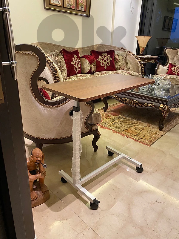 Albro Mobile Overbed / Sofa Desk Table (Height & Tilt Adjustable)