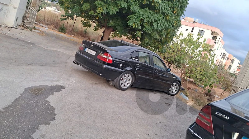 بي ام دبليو الفئة 3 2003