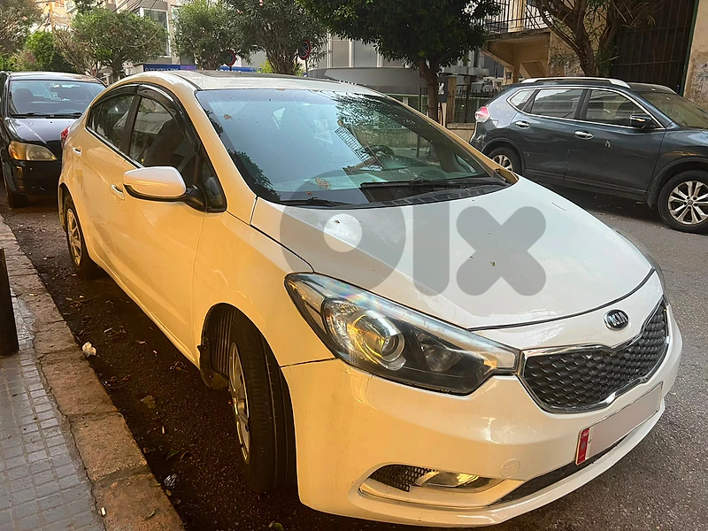 KIA CERATO 2014 + RED TAXI PLATE FOR RENT – BEIRUT