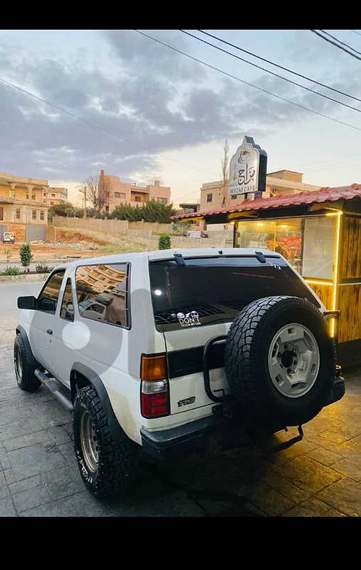 Nissan Other 1989 رنج بعدو عا كيانو