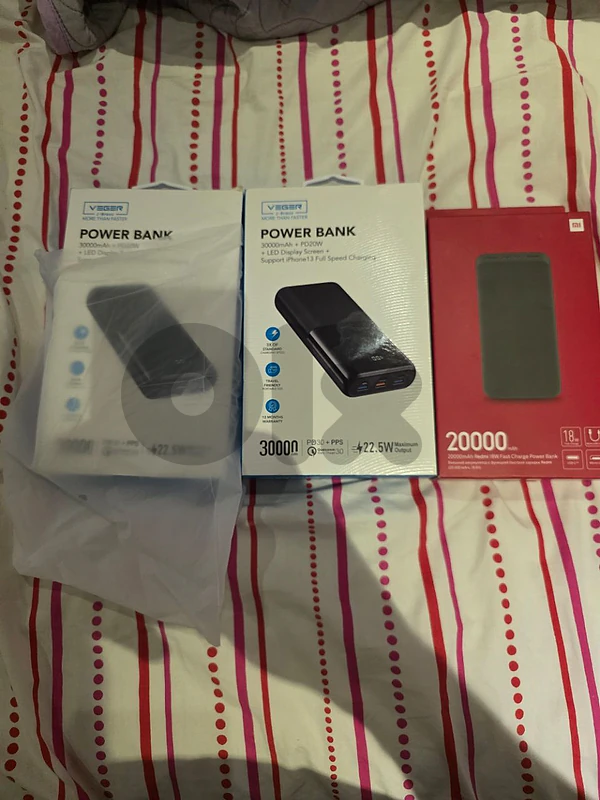 3000 mAh power bank new