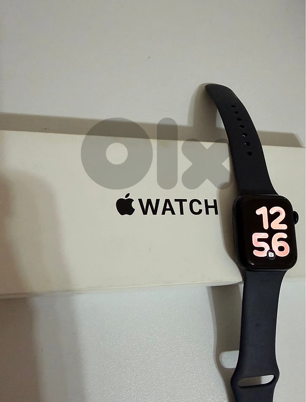 Apple watch se2 40 mm black