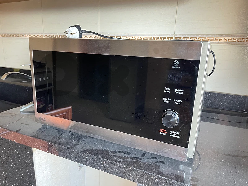 Microwave LG
