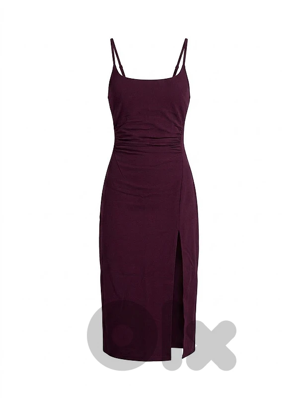 فستان سهرة طويل لون باذنجاني - Burgandy dress