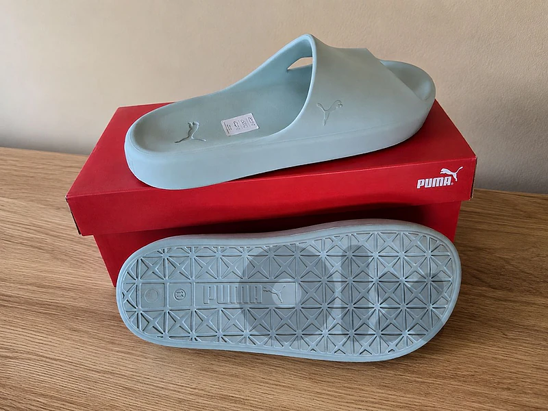 Slippers Unisex ,Original Puma size 46