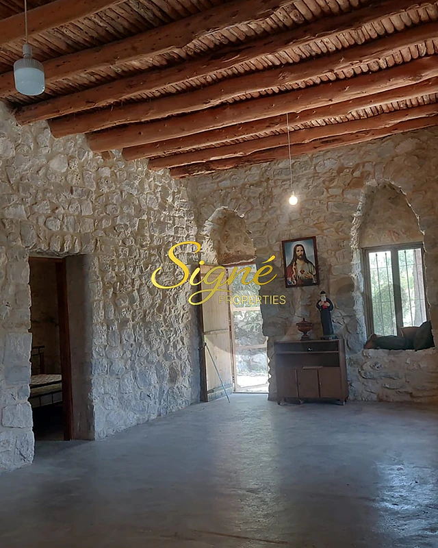200 SQM Villa For Sale – Ghine, Keserwan – SGTJ169