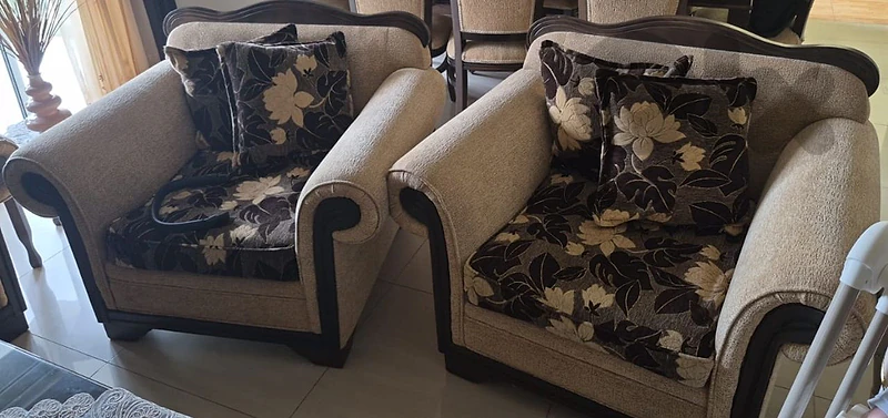 Floral classic armchairs