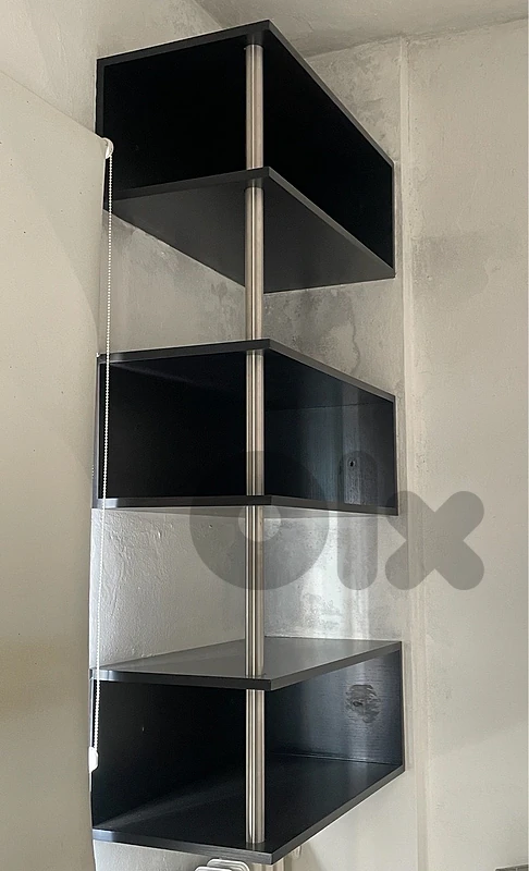 Etagere