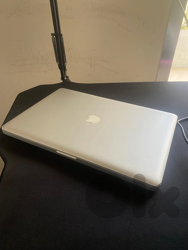 2 MacBook Pro - For Parts / Repair