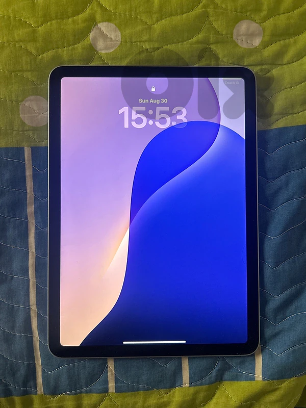 iPad Air 11” M2 – 128GB – Like New – 92% Battery Health