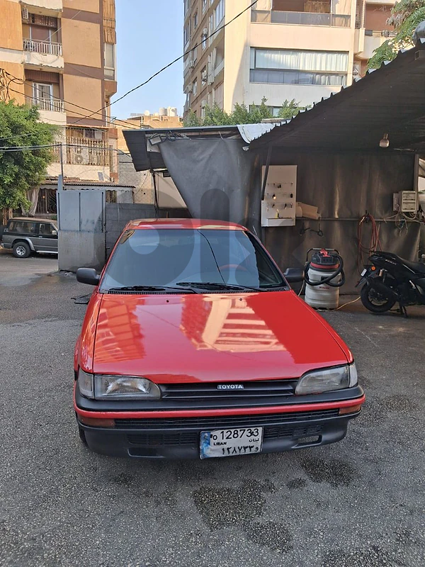 تويوتا كورولا 1989 موتير فيتاس نضاف