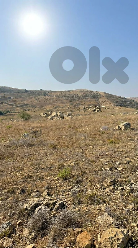 Prime l 1300 SQM Land for Sale in Bhamdoun.