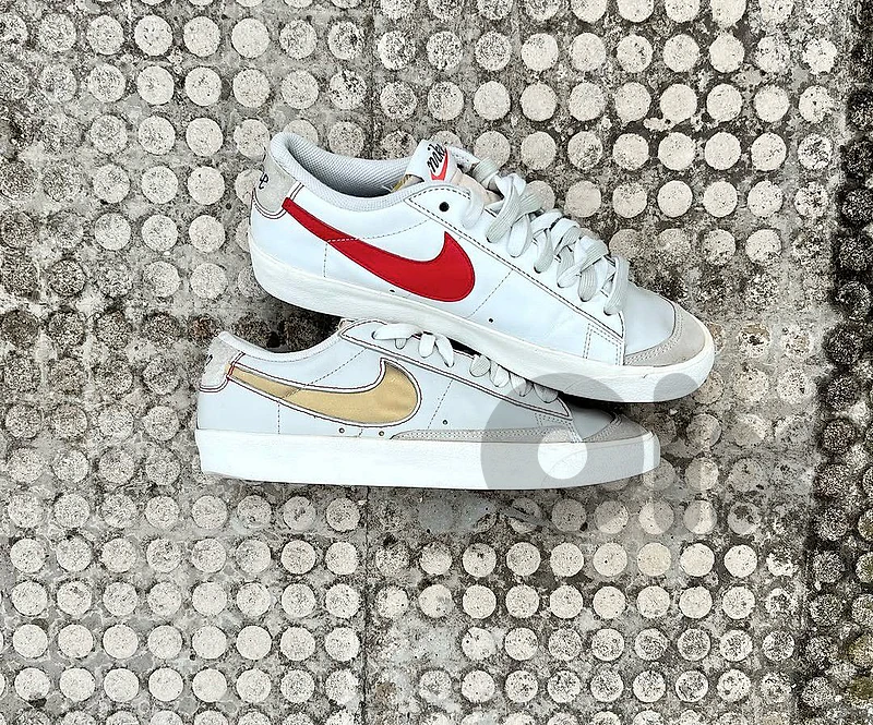 NIKE BLAZER LOW '77
