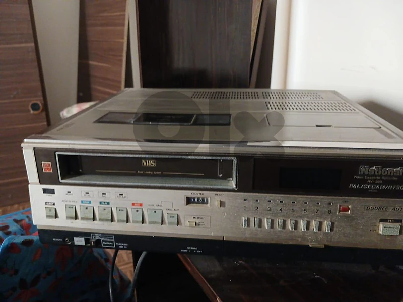 جهاز فيديو ناسيونال "لا يعمل"ا  NV-390 National NV-390 VCR