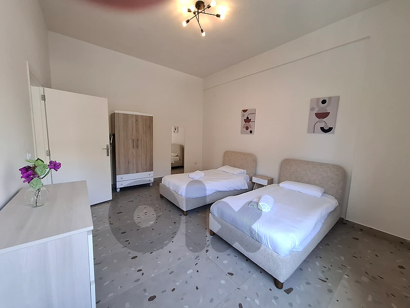 comfortable,style&prime location 2 br in mar-mkhayel gemayzeh