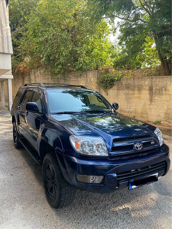 Toyota 4Runner 2005 v8 limedit Sr5
