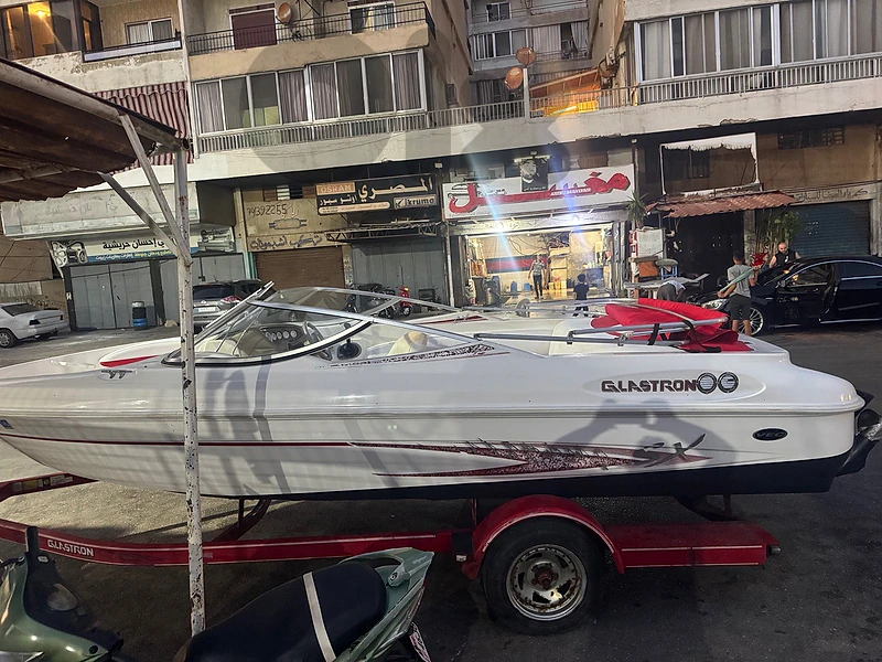 الميناء طرابلس
