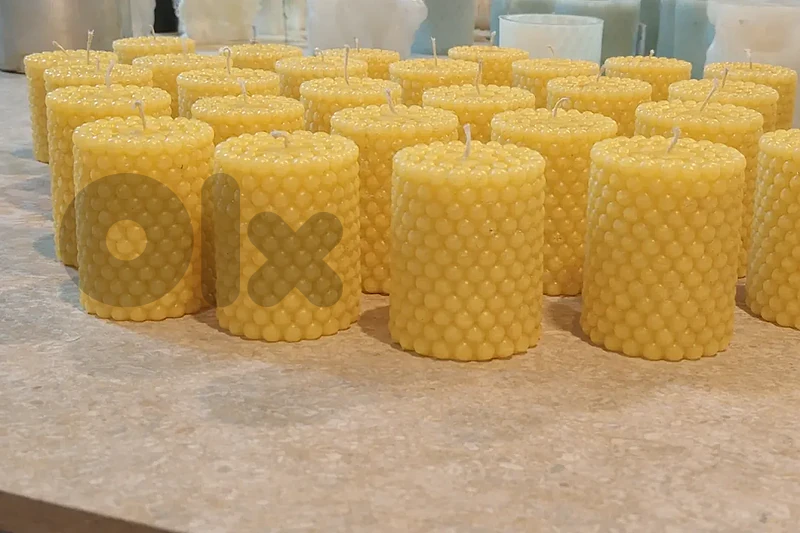 Natural Wax and Natural Essential Oil Scented Candles